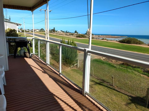 Seafront Shack - Tourism Hervey Bay 10
