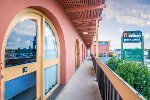 Nightcap At Federal Hotel Mt Gambier - Tourism Hervey Bay 18