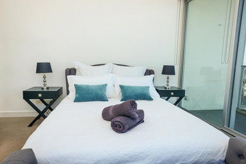 Glenelg Skyline Penthouse - Hervey Bay Accommodation 20