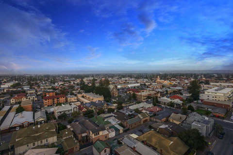 Glenelg Skyline Penthouse - Hervey Bay Accommodation 35
