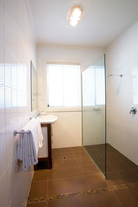 The Commodore - Tourism Hervey Bay 24