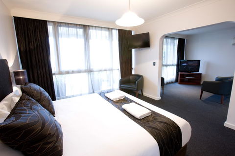 The Commodore - Tourism Hervey Bay 33