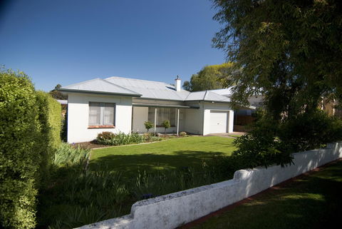 The Commodore - Tourism Hervey Bay 20