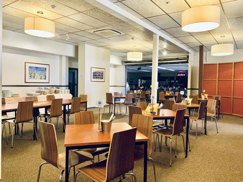 Opal Inn Hotel, Motel, Caravan Park - Hervey Bay Accommodation 24