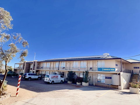 Opal Inn Hotel, Motel, Caravan Park - Hervey Bay Accommodation 36