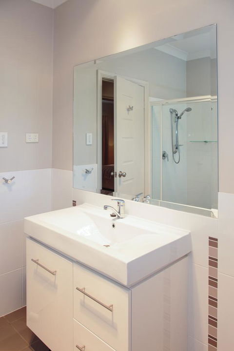 Waterfront On Osprey - Hervey Bay Accommodation 22