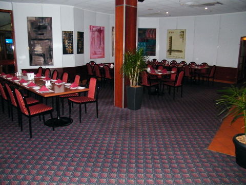 Grand Tasman Hotel - Hervey Bay Accommodation 41