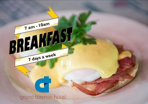 Grand Tasman Hotel - Hervey Bay Accommodation 12