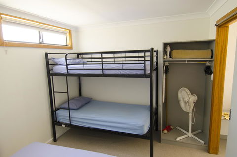Lakeside Tourist Park - Hervey Bay Accommodation 8