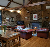 William Hunt's Retreat - Cypress Studio - Hervey Bay Accommodation
