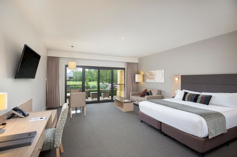 The Barn Accommodation - Tourism Hervey Bay 25