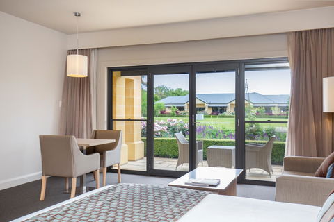 The Barn Accommodation - Tourism Hervey Bay 24