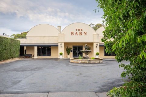 The Barn Accommodation - Tourism Hervey Bay 5