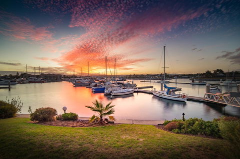 Marina Reflections - Tourism Hervey Bay 18