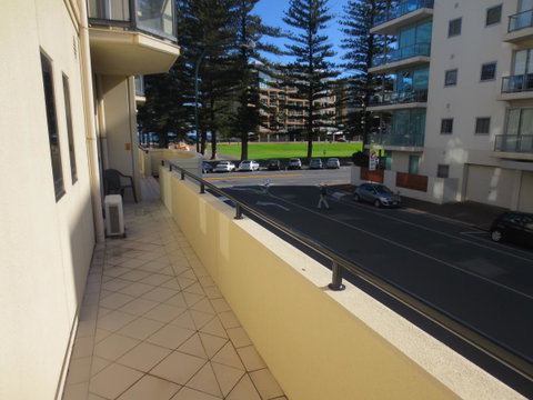 Holdfast Shores Apartments - Hervey Bay Accommodation 13