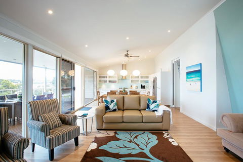 Seasalt - Tourism Hervey Bay 4