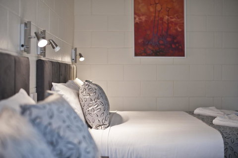 Victor Harbor City Inn - Hervey Bay Accommodation 21