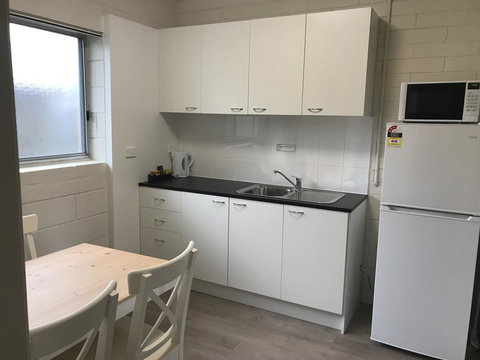 Victor Harbor City Inn - Hervey Bay Accommodation 10