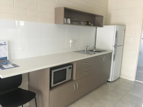 Victor Harbor City Inn - Hervey Bay Accommodation 11