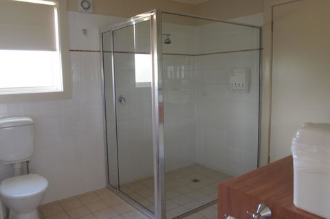 Alexander Cameron Suites - Tourism Hervey Bay 22