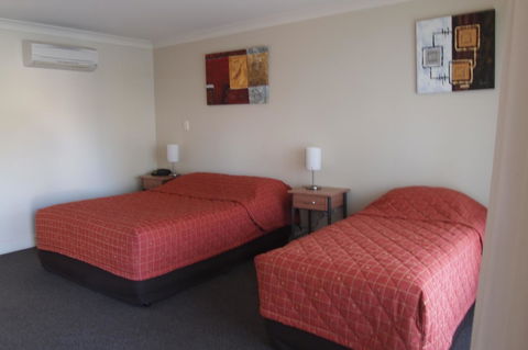Alexander Cameron Suites - Tourism Hervey Bay 28