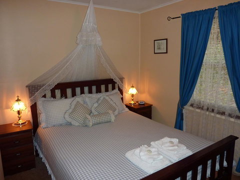 Ruby\'s Cottage - Hervey Bay Accommodation 9