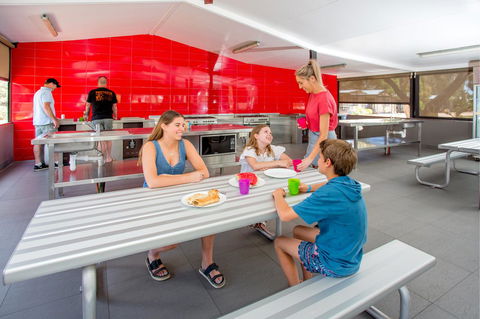 BIG4 Renmark Riverfront Holiday Park - Tourism Hervey Bay 43