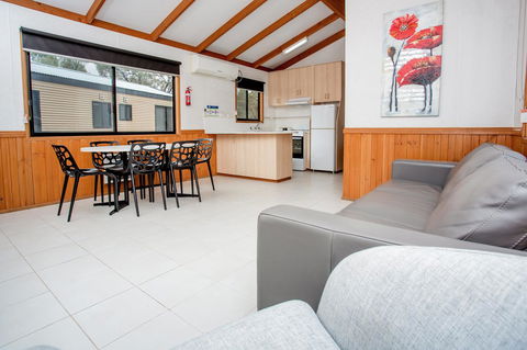 BIG4 Renmark Riverfront Holiday Park - Tourism Hervey Bay 1