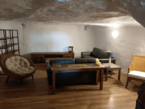Desert Gum Retreat Gough St - Hervey Bay Accommodation 8