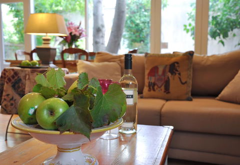 Athelney Cottage Bed And Breakfast - Hervey Bay Accommodation 7