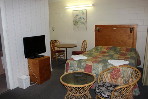 Island Motel Kingscote - Hervey Bay Accommodation 16
