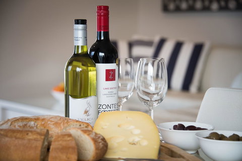 Stylish 3 Bedroom Beachview Apartment - Hervey Bay Accommodation 13