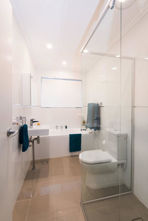 Stylish 3 Bedroom Beachview Apartment - Hervey Bay Accommodation 12