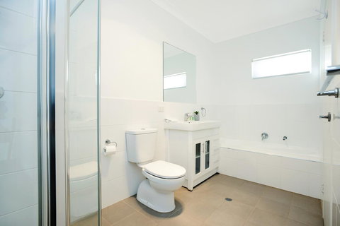 Blue Zone - Aldinga Beach - Hervey Bay Accommodation 11