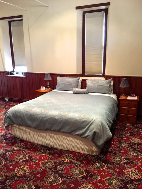 Clare Valley Cabins - Hervey Bay Accommodation 29