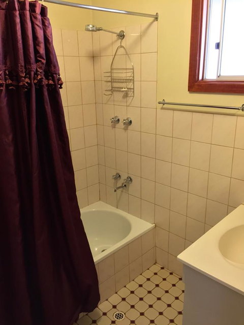 Clare Valley Cabins - Hervey Bay Accommodation 42