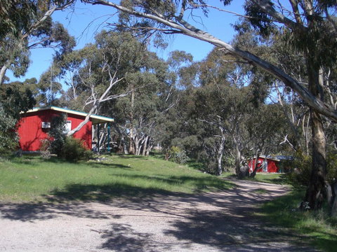 Clare Valley Cabins - Hervey Bay Accommodation 13