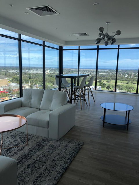 Mid City Apartment - Hervey Bay Accommodation 25