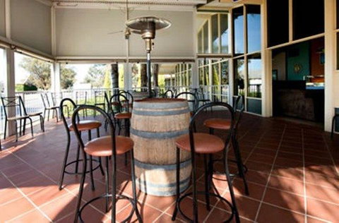 Barmera Lake Resort Motel - Hervey Bay Accommodation 10