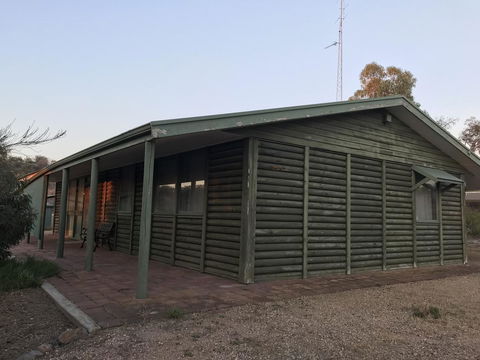 Shangri La Moonta Bay - Hervey Bay Accommodation 3