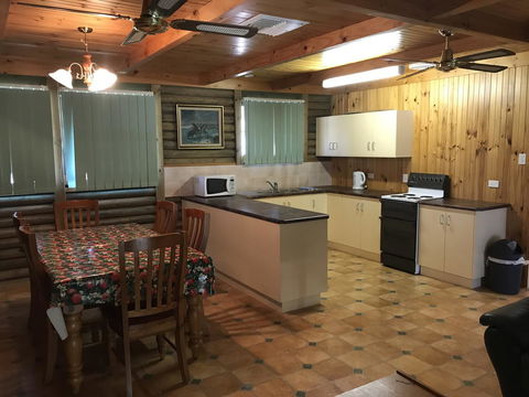 Shangri La Moonta Bay - Hervey Bay Accommodation 14