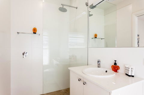 The Folly - Tourism Hervey Bay 6