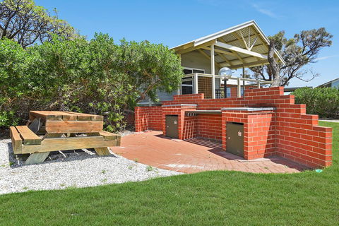 Casa Capri - Aldinga Beach - C21 SouthCoast Holidays - Tourism Hervey Bay 13