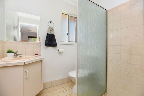 Casa Capri - Aldinga Beach - C21 SouthCoast Holidays - Tourism Hervey Bay 7