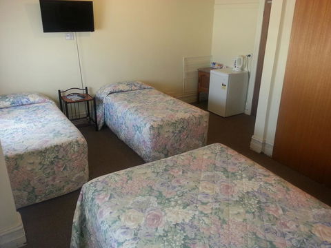 Sonbern Lodge Motel - Hervey Bay Accommodation 31
