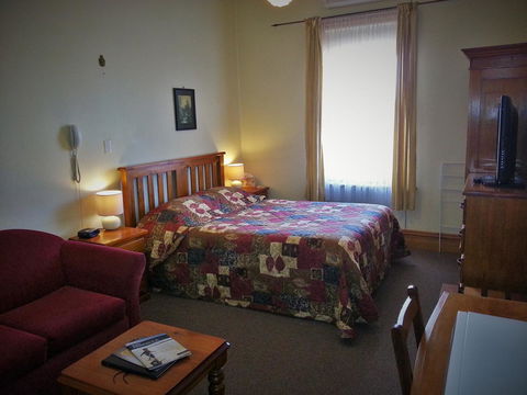 Sonbern Lodge Motel - Hervey Bay Accommodation 5