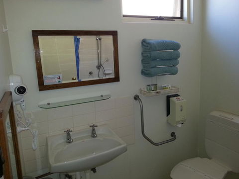 Sonbern Lodge Motel - Hervey Bay Accommodation 28
