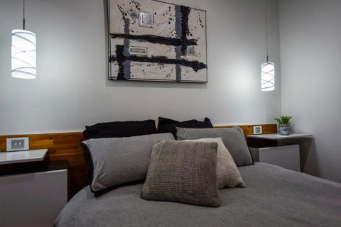 BENGALEE EXECUTIVE TOWNHOUSE- MODERN & STYLISH - Tourism Hervey Bay 2