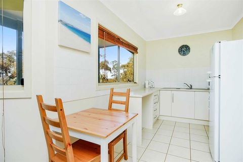 Cabernet Cottage - Tourism Hervey Bay 5