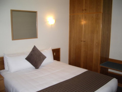 Aviators Lodge - Hervey Bay Accommodation 43